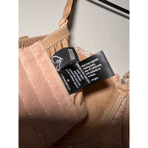 Windsor Reigning Lace Crop Top - Picture 5 of 5